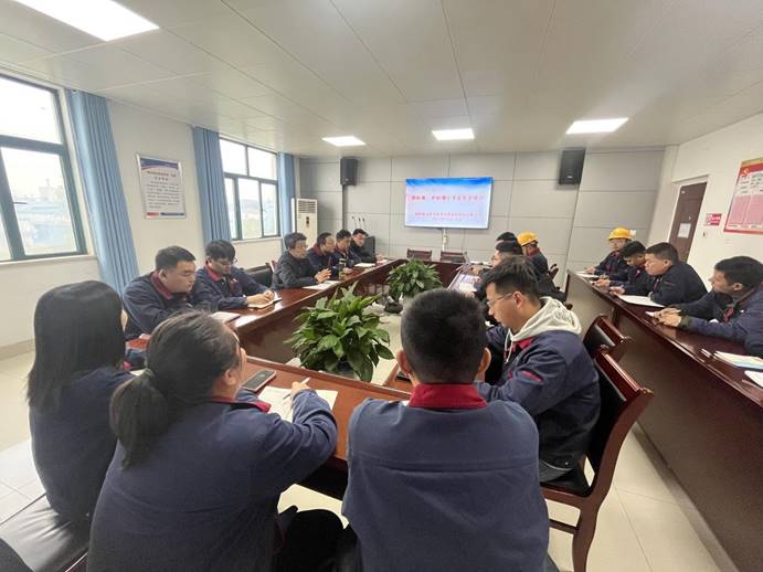 建材公司開展危險(xiǎn)化學(xué)品安全培訓(xùn) 建材公司開展危險(xiǎn)化學(xué)品安全培訓(xùn)